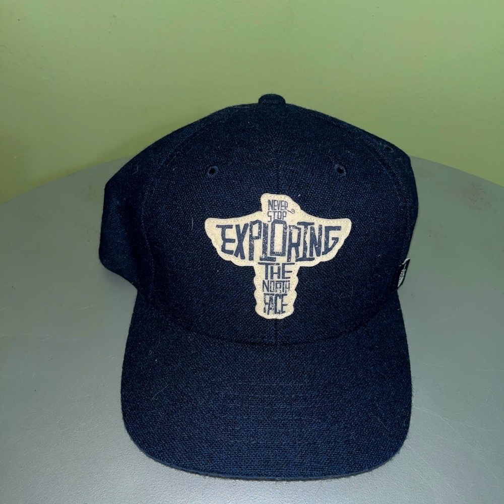 New with no tags The Northface hat